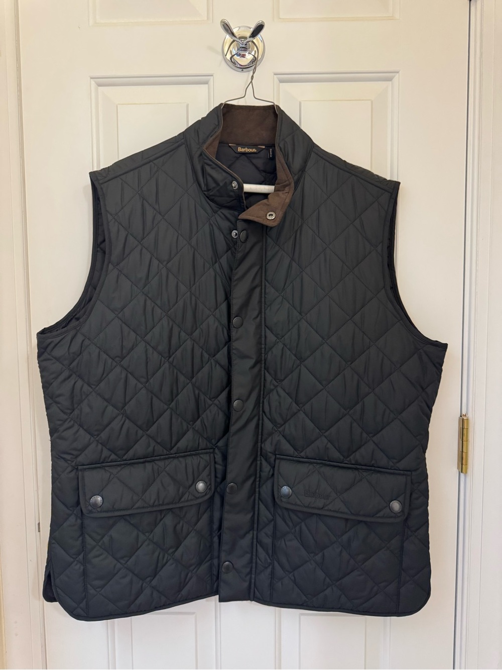 Barbour Black Quilted Sleeveless Vest with Brown Trim